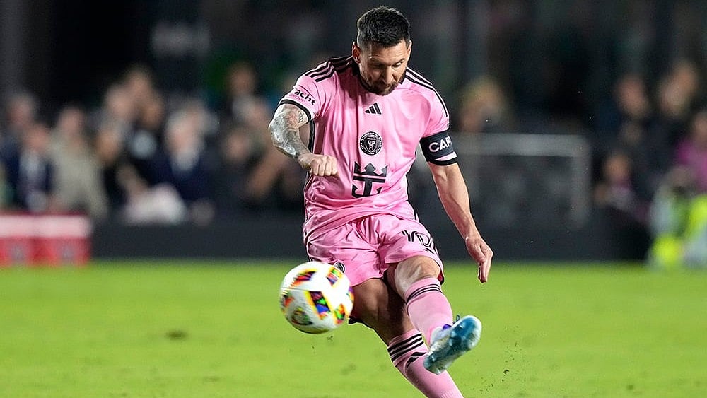 | Photo: AP/Lynne Sladky : MLS: Real Salt Lake take on Lionel Messi-led Inter Miami